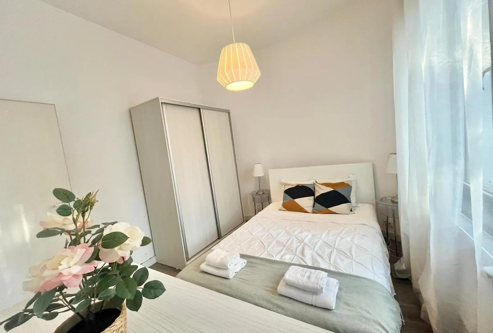 Modern Heaven Victoriei Apartment Bucharest